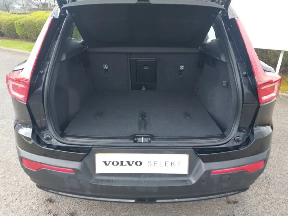 2022-volvo-xc40-20-b3-plus-big-7