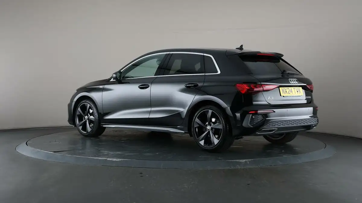 2024-audi-a3-15-35-tfsi-s-line-sportback-5d-big-72