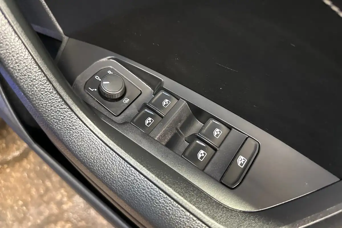 2022-skoda-kodiaq-20tdi-se-7-big-35