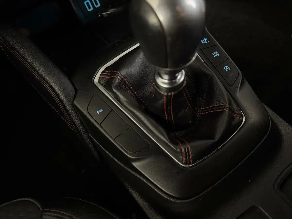 2021-ford-focus-10t-st-line-x-edition-155ps-hybrid-mhev-hatchback-big-32