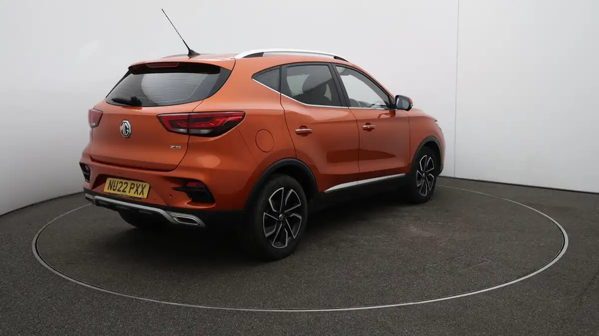 2022-mg-zs-suv-10t-gdi-exclusive-big-54