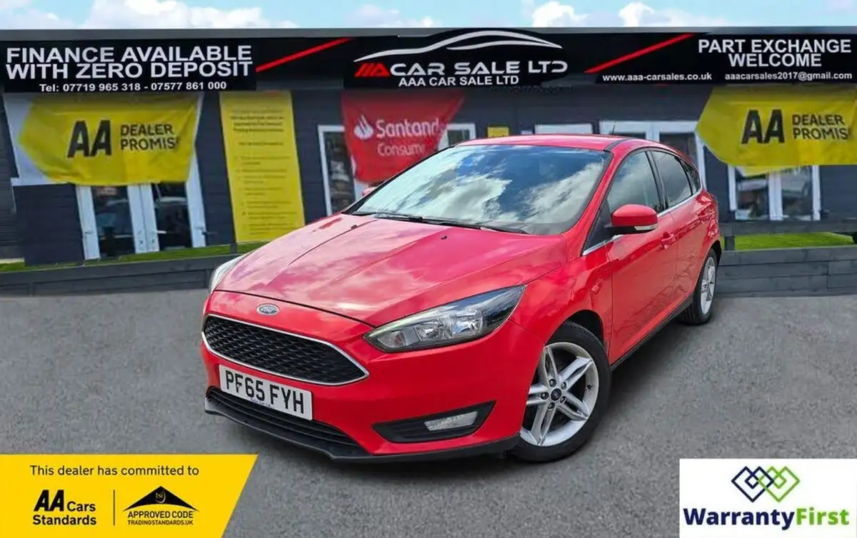 2015-ford-focus-10t-zetec-125ps-hatchback-big-1