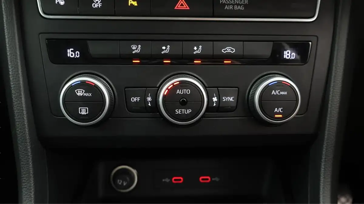 2021-seat-ateca-15-tsi-evo-se-technology-big-12