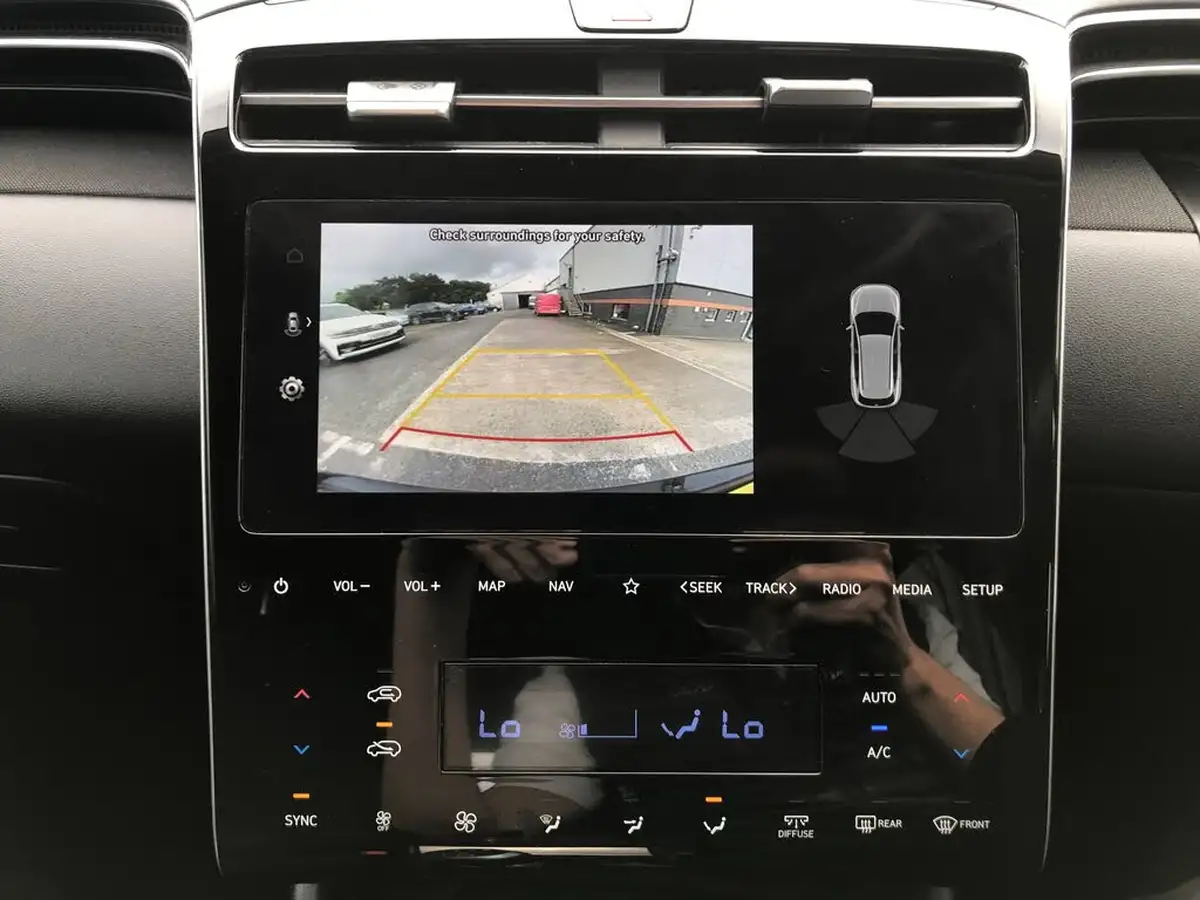 2022-hyundai-tucson-16-t-gdi-se-connect-150ps-big-18