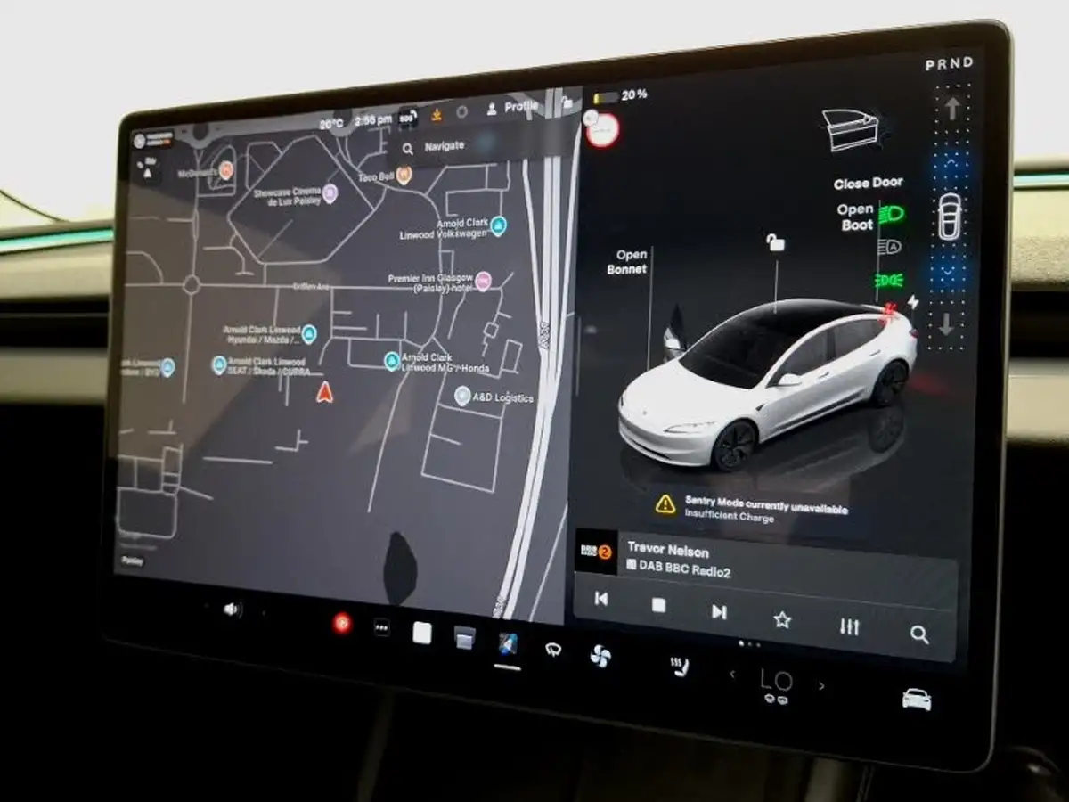 2024-tesla-model-3-e-rwd-big-17