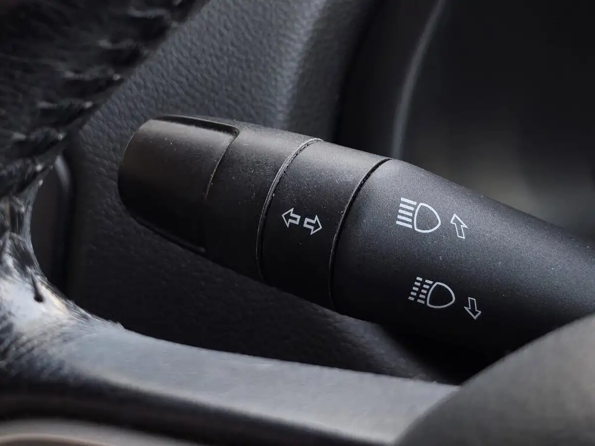 2016-jeep-renegade-14-multiair-ii-longitude-big-23