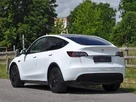 2022-tesla-model-y-e-long-range-small-37