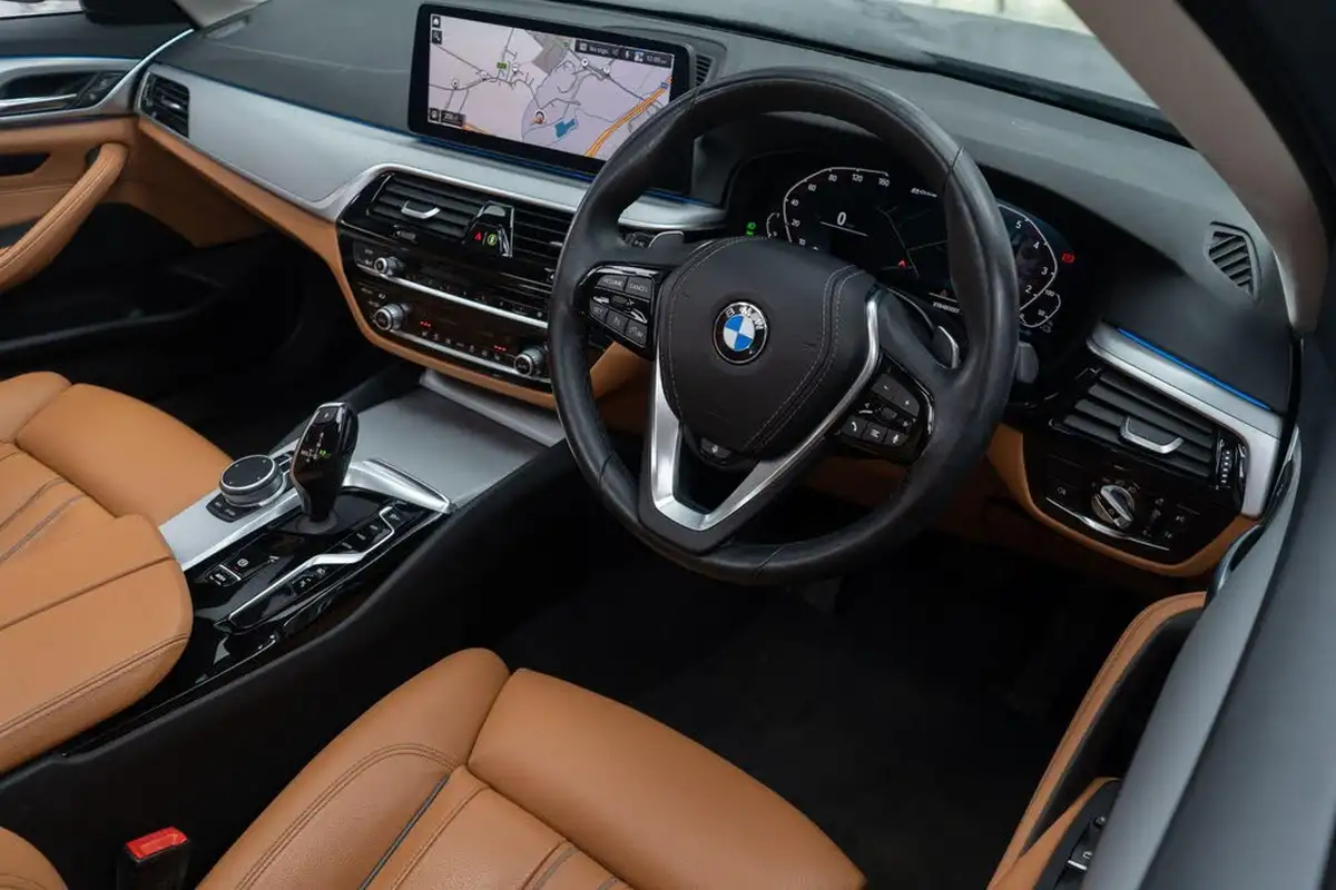 2020-bmw-5-series-20-530e-se-292bhp-saloon-4d-auto-big-9