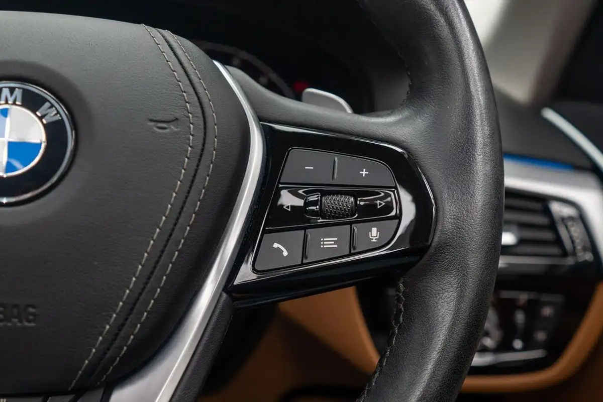 2020-bmw-5-series-20-530e-se-292bhp-saloon-4d-auto-big-33