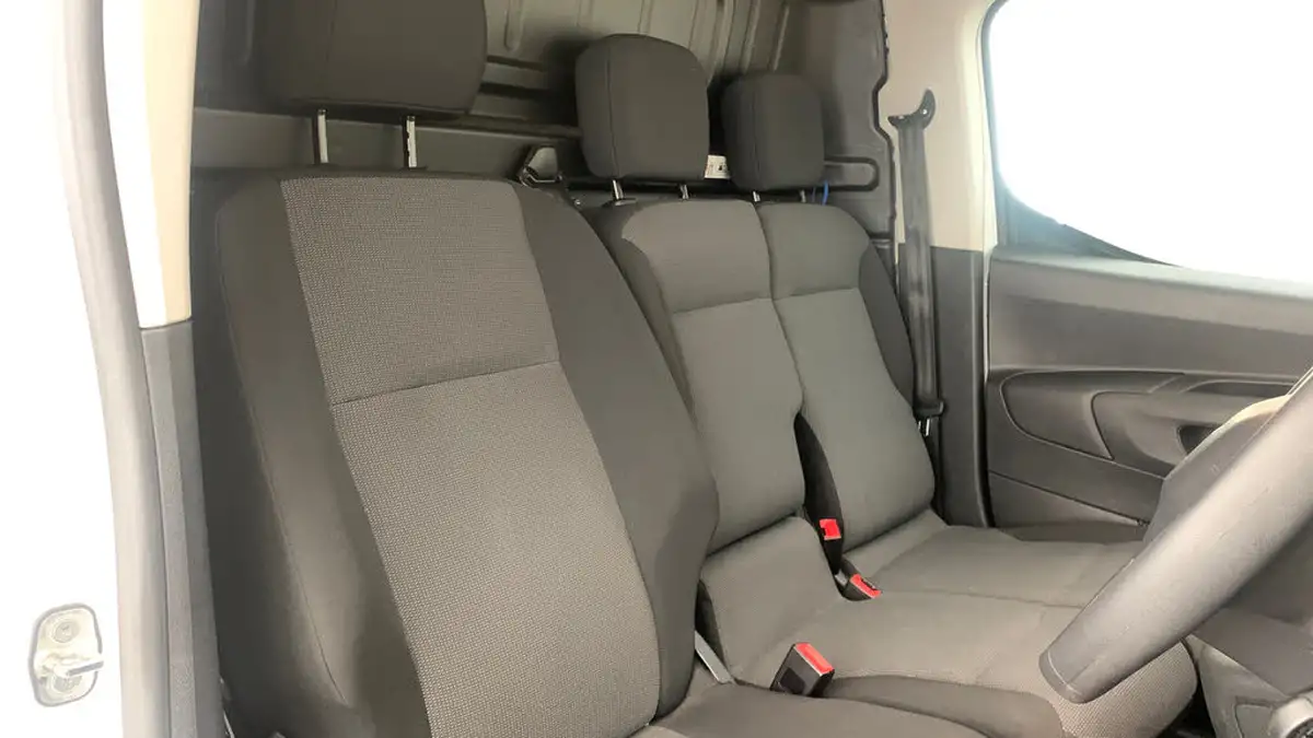 2022-peugeot-partner-15-bluehdi-1000-professional-premium-100pseu6d-big-6