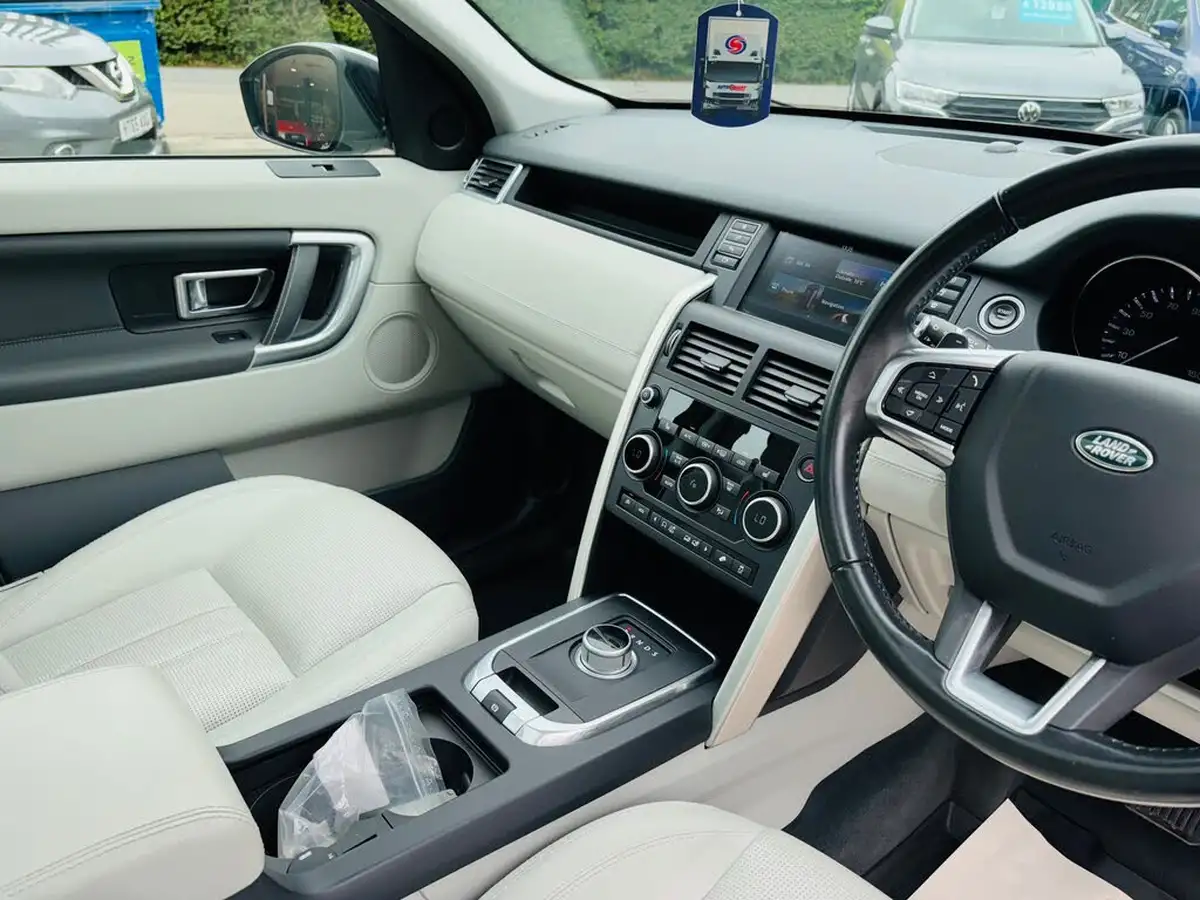 2016-land-rover-discovery-sport-20td4-hse-180ps-4x4-auto-big-33