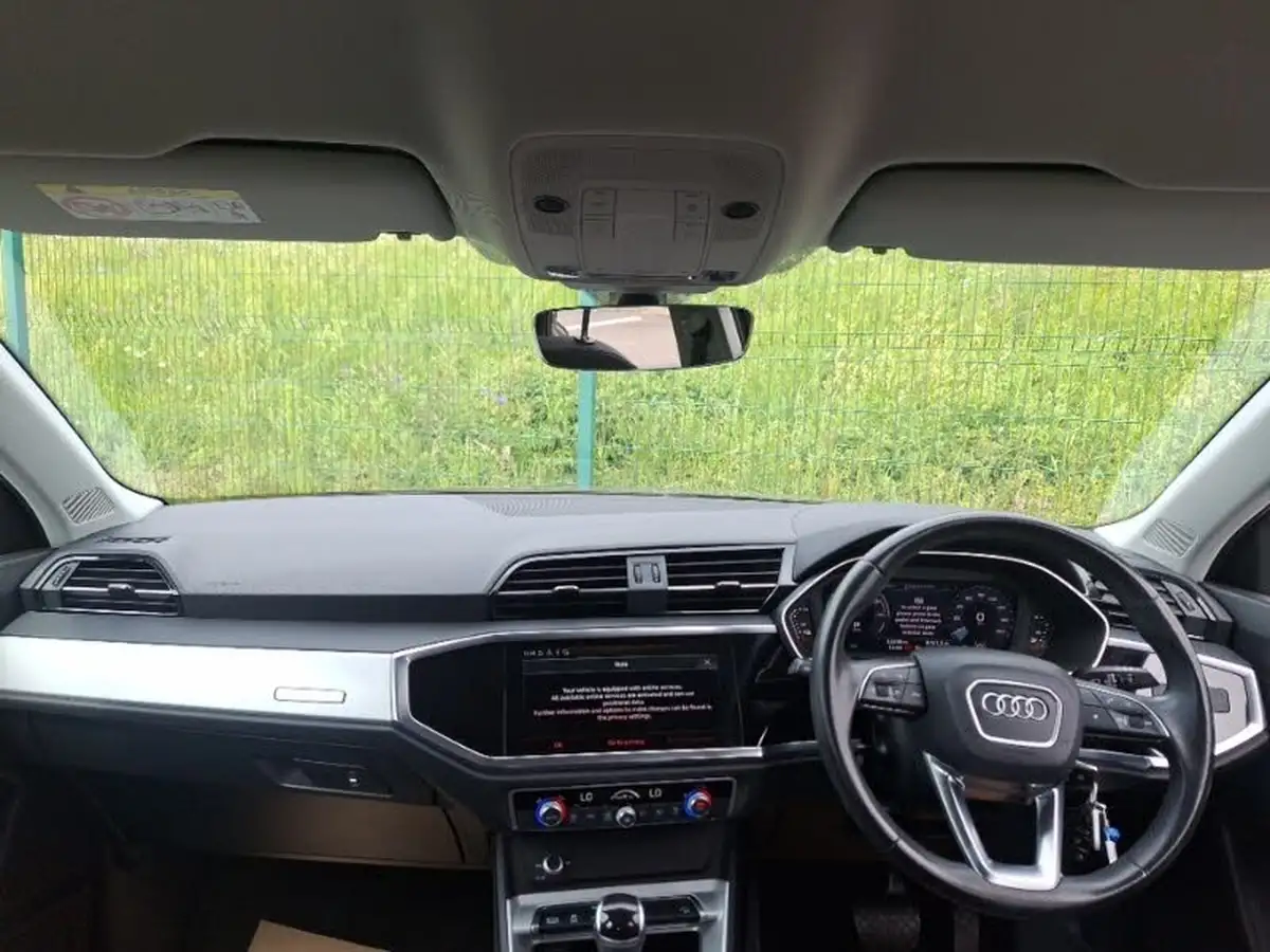 2022-audi-q3-14-45-tfsi-e-technik-big-2
