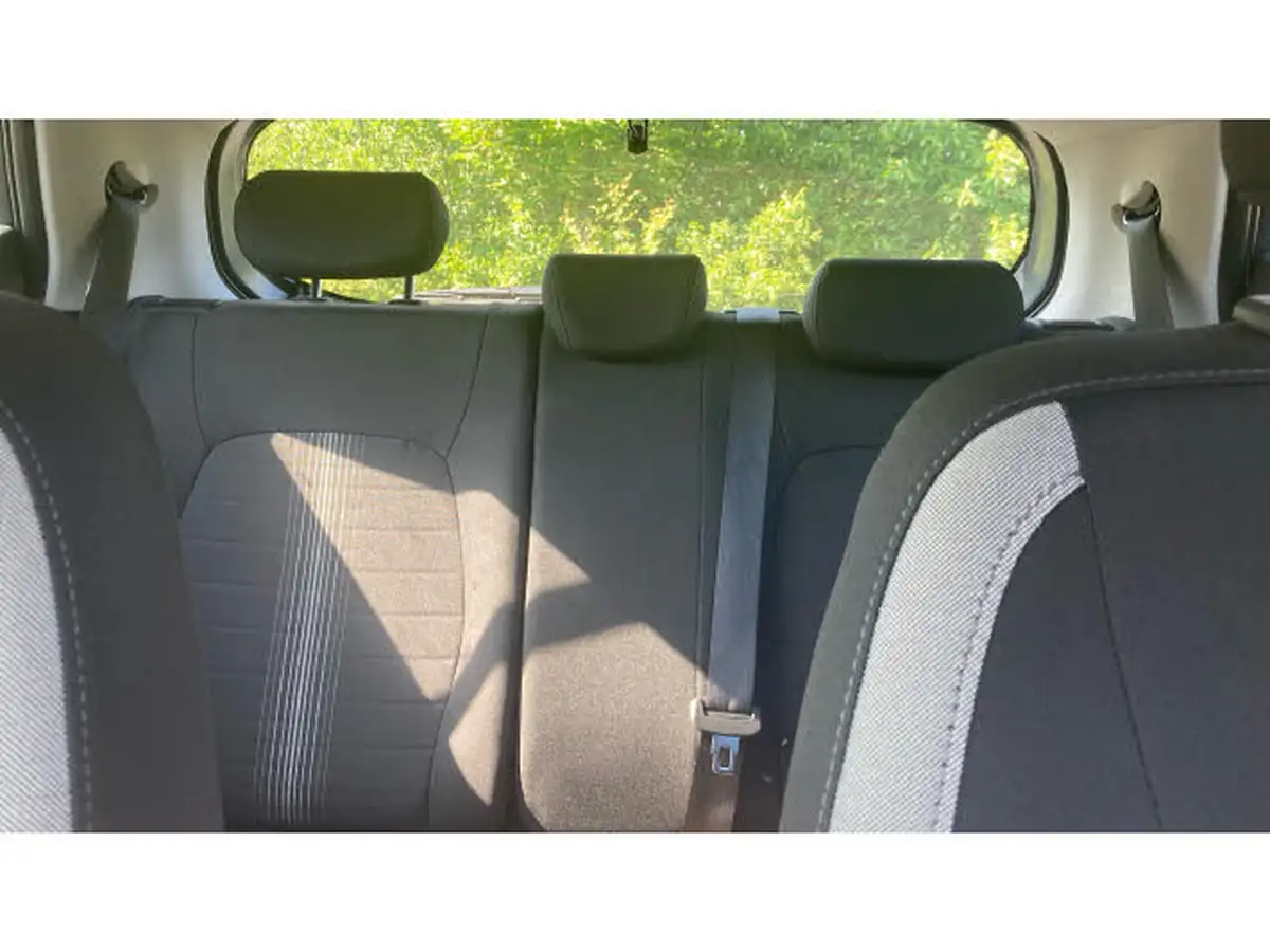 2025-hyundai-i10-10-advance-63ps-big-14