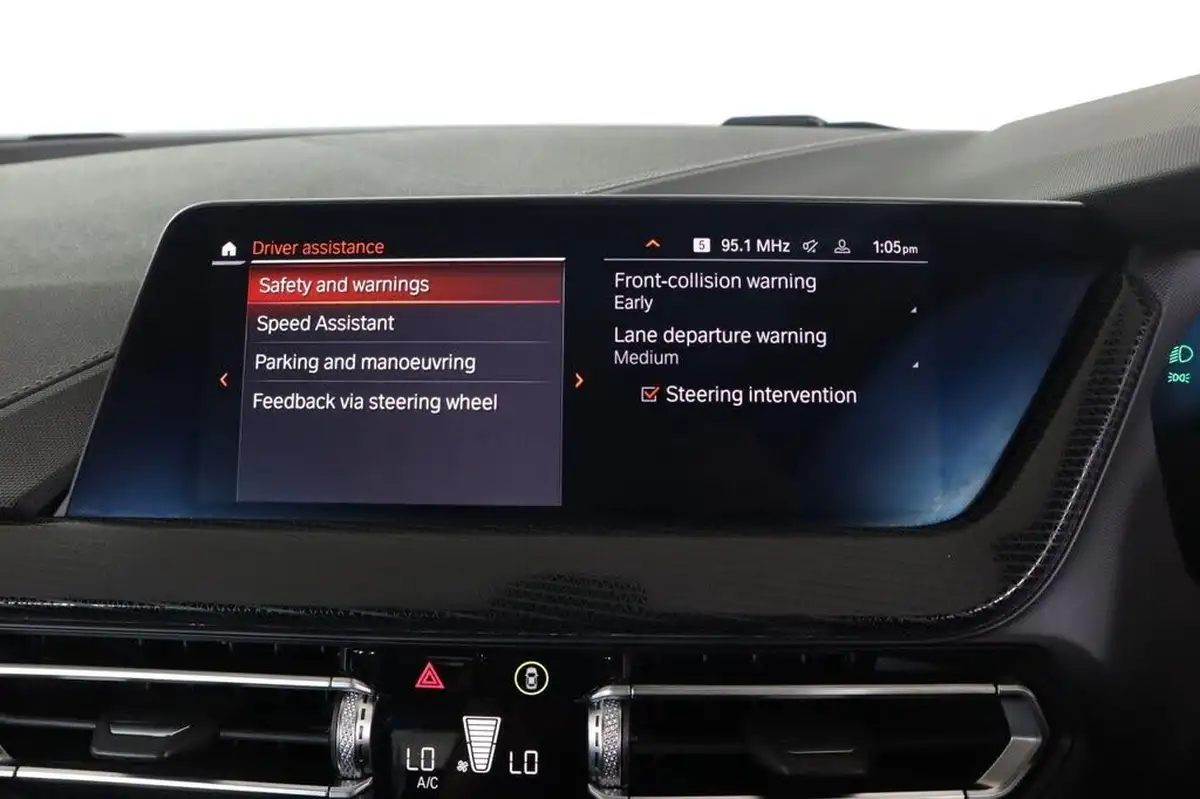 2023-bmw-1-series-15-118i-sport-dct-big-45