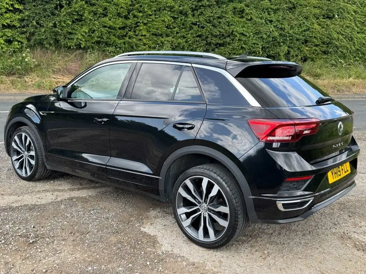 2019-volkswagen-t-roc-16tdi-r-line-big-13