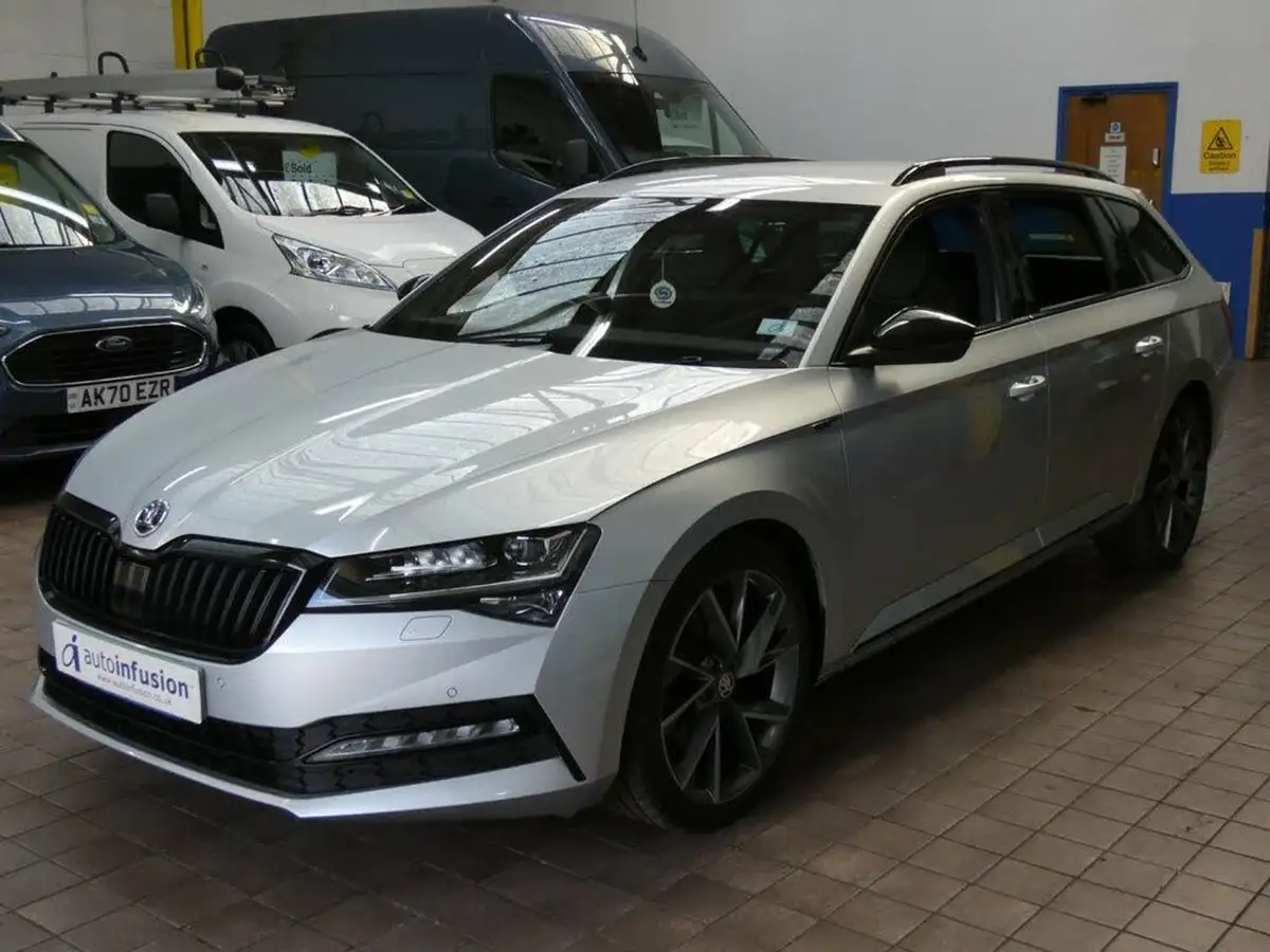 2020-skoda-superb-15-tsi-sportline-plus-estate-big-8