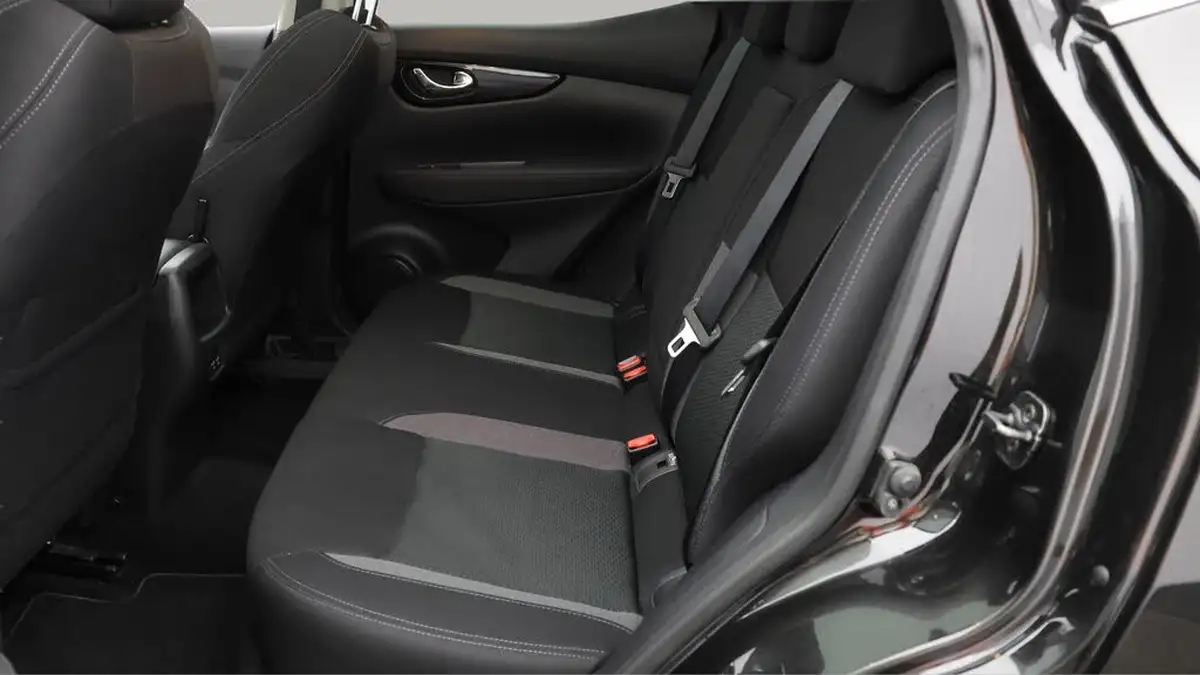 2020-nissan-qashqai-13-dig-t-n-connecta-140ps-big-16
