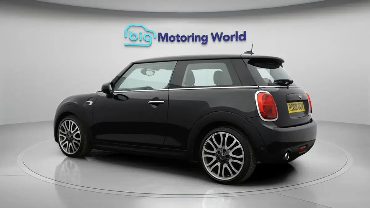 2018-mini-cooper-15td-cooper-d-series-ii-ss-hatchback-3d-dct-big-5