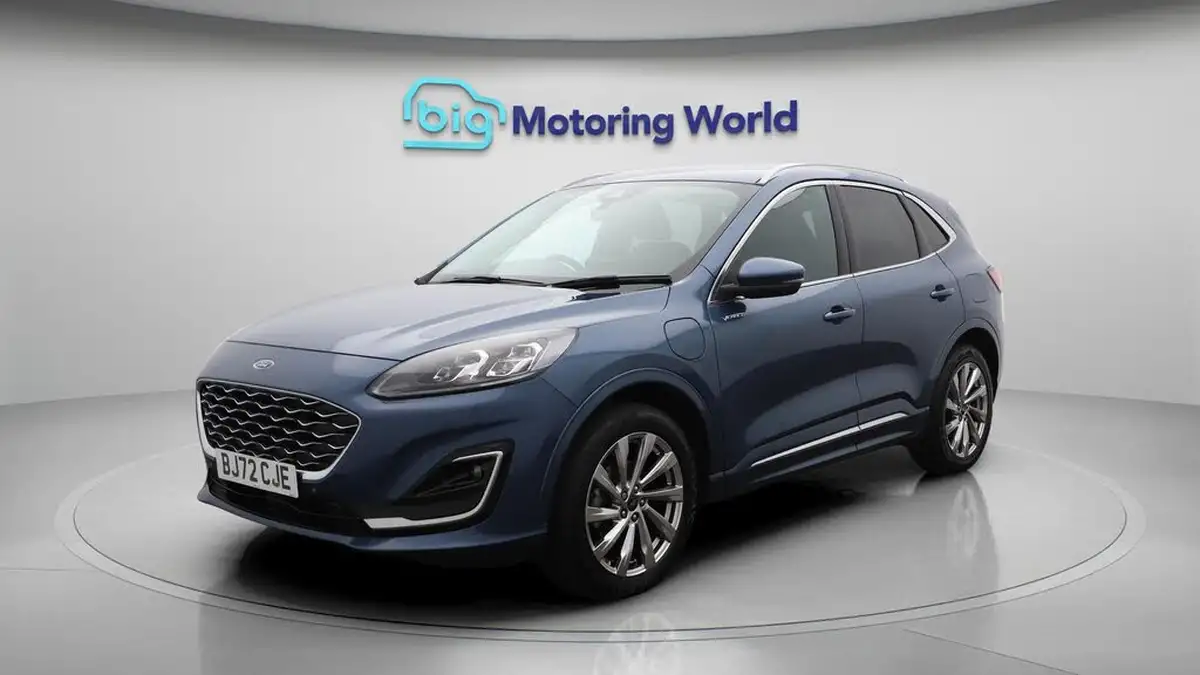 2022-ford-kuga-25t-vignale-225ps-phev-big-3