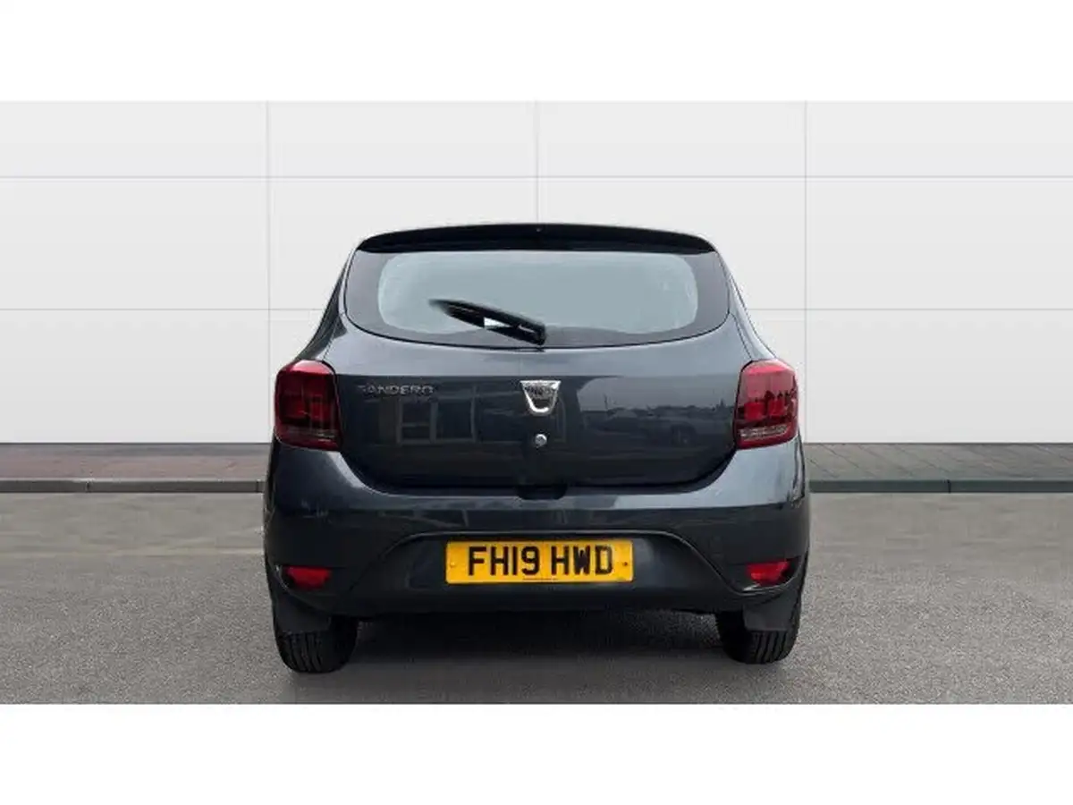 2019-dacia-sandero-10-sce-essential-big-5