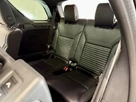 2022-land-rover-discovery-30-d300-metropolitan-edition-small-31