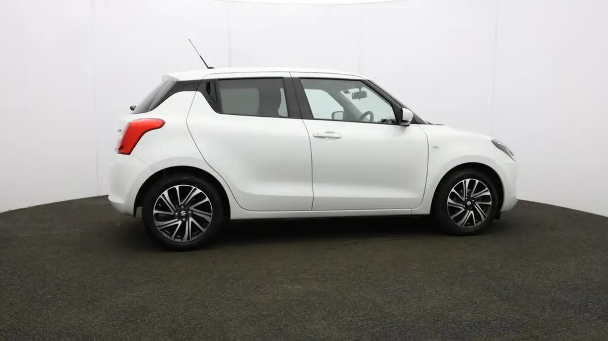 2023-suzuki-swift-12-dualjet-sz-l-big-54