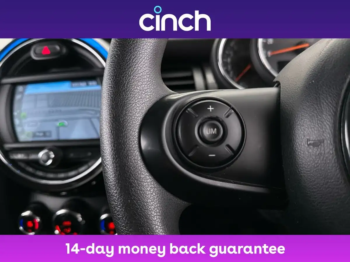 2019-mini-cooper-15-cooper-classic-hatchback-3d-big-28