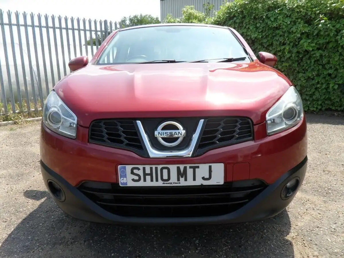 2010-nissan-qashqai-15td-acenta-big-29