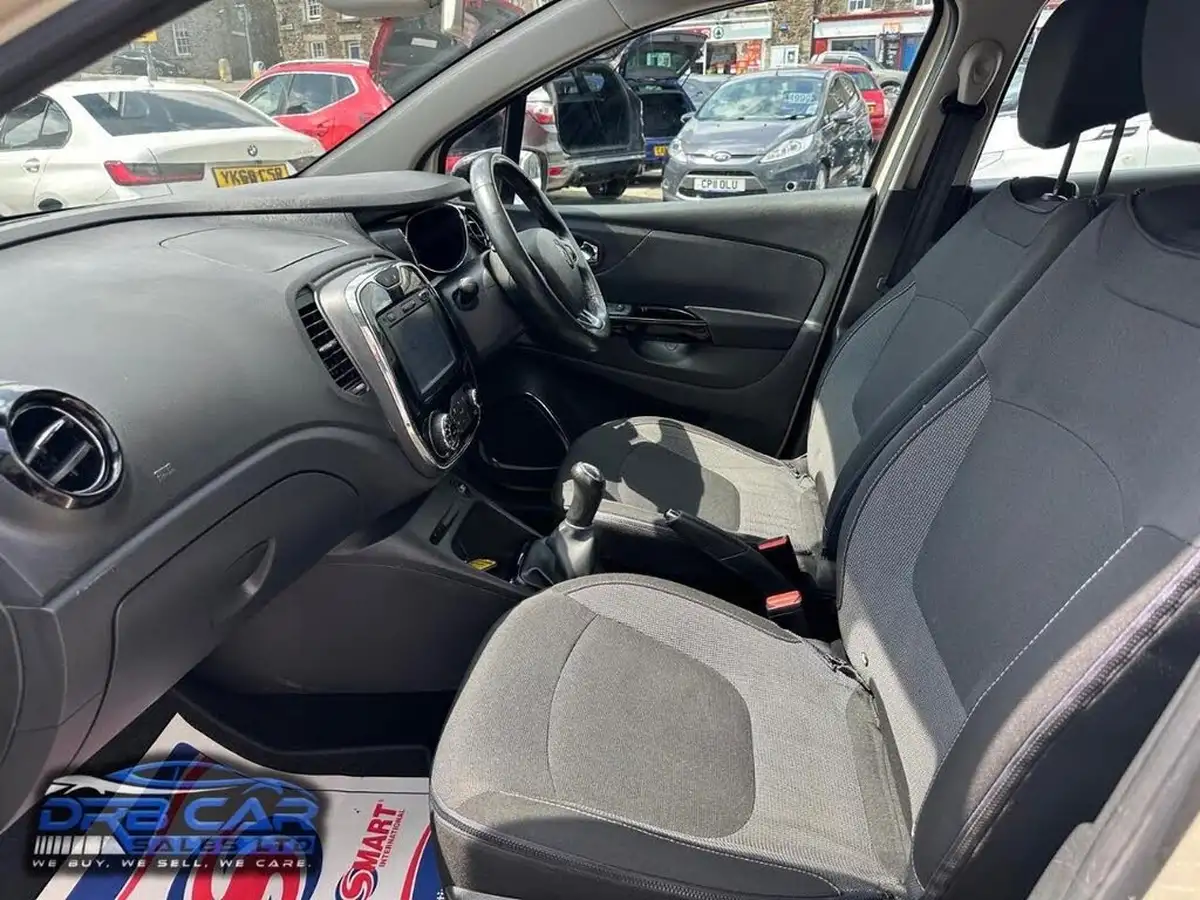 2017-renault-captur-09-tce-dynamique-nav-big-14