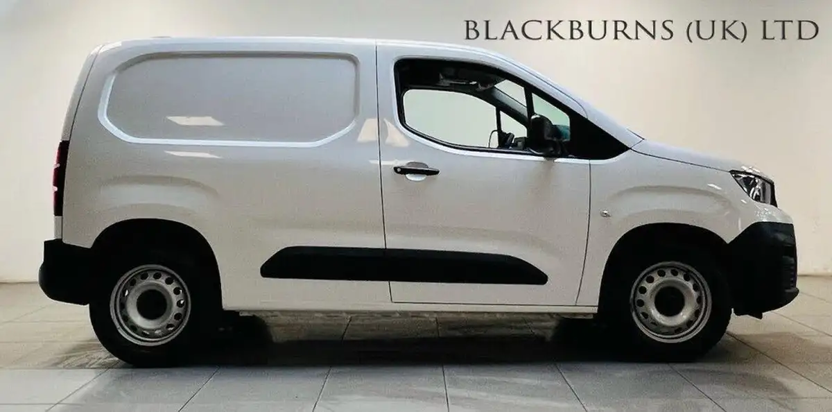 2021-peugeot-partner-15-bluehdi-1000-grip-100ps-eu6dt-big-1