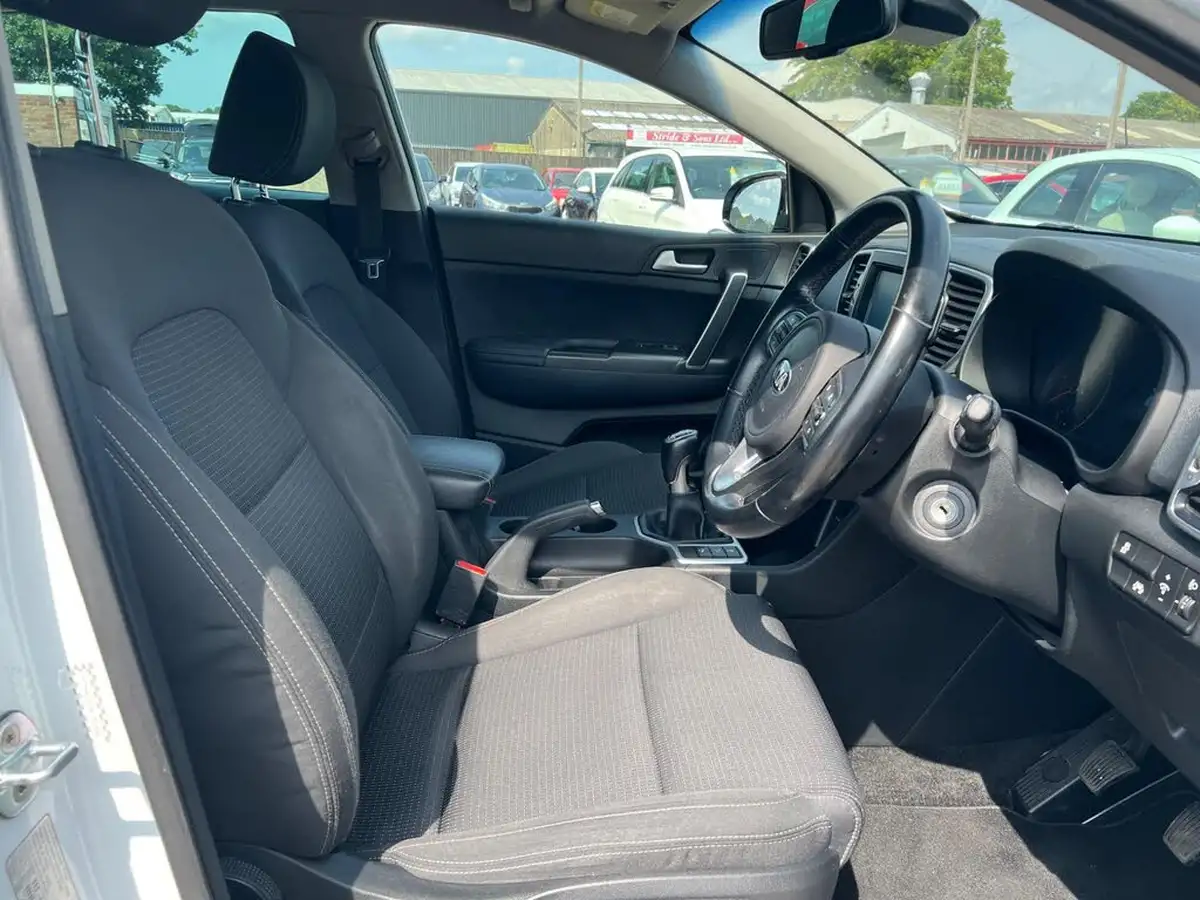 2016-kia-sportage-17crdi-2-big-12