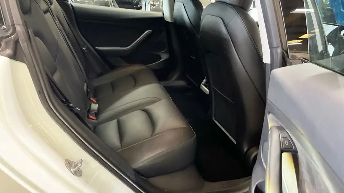 2021-tesla-model-3-e-standard-plus-big-9