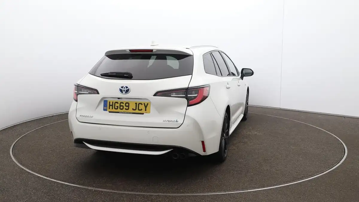 2020-toyota-corolla-20-vvt-i-design-spare-wheel-touring-sports-big-57