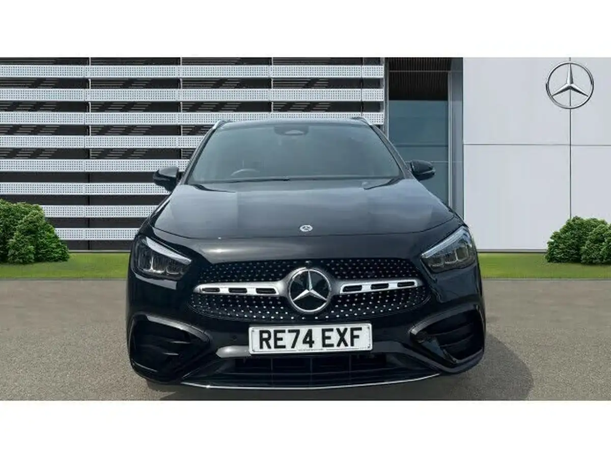 2024-mercedes-benz-gla-class-13-gla-200-amg-line-executive-big-2