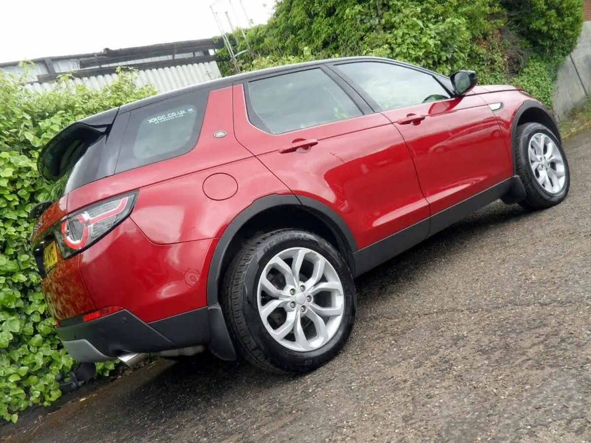 2018-land-rover-discovery-sport-20td4-hse-180ps-auto-big-14