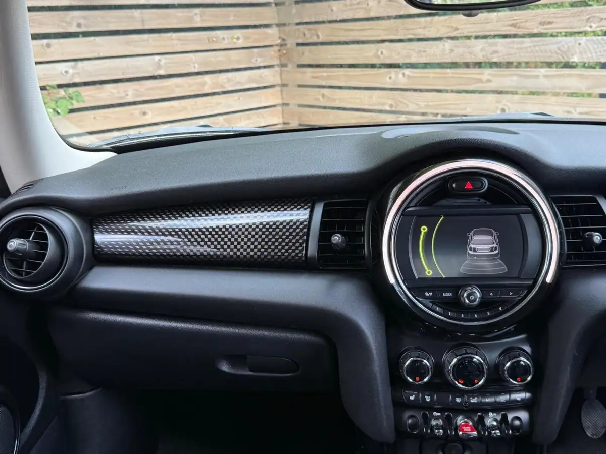 2016-mini-cooper-20-cooper-s-chili-ss-hatchback-3d-big-19