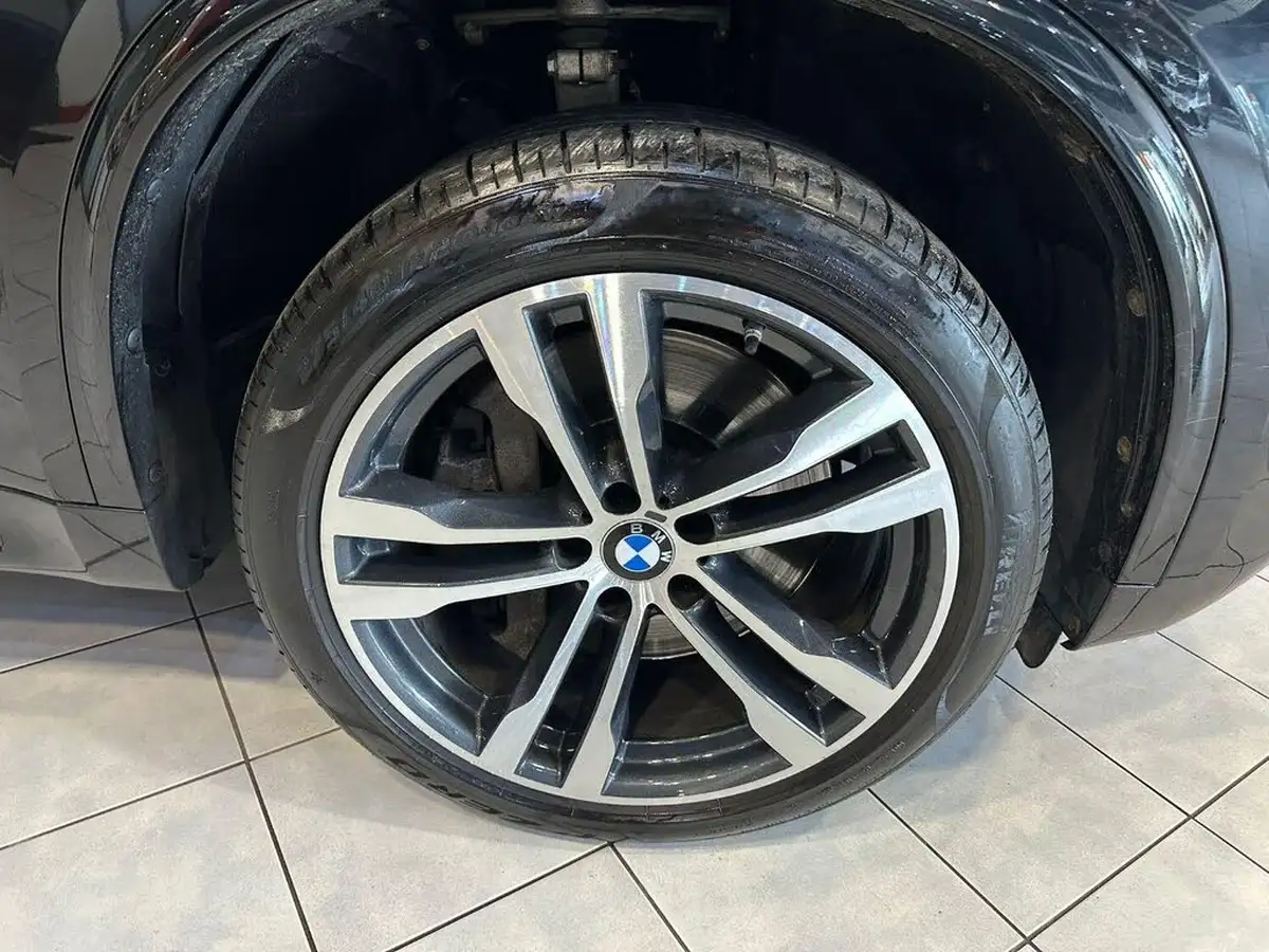2016-bmw-x5-30td-m50d-big-9