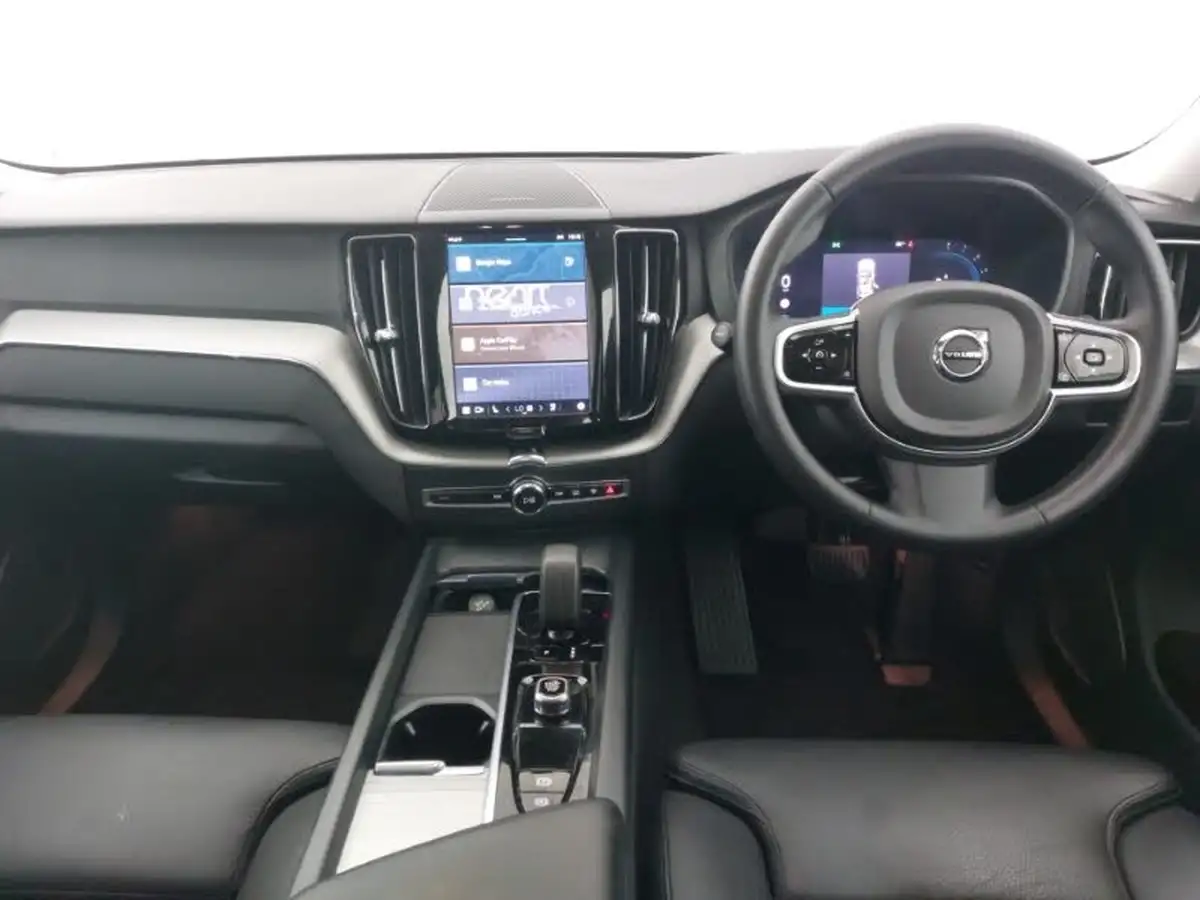 2023-volvo-xc60-20-b5-plus-big-2