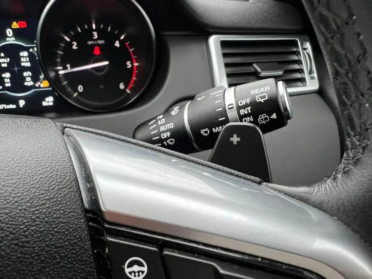 2018-land-rover-discovery-sport-20td4-landmark-big-38
