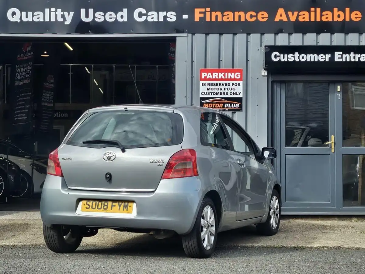 2008-toyota-yaris-13-tr-3d-big-7