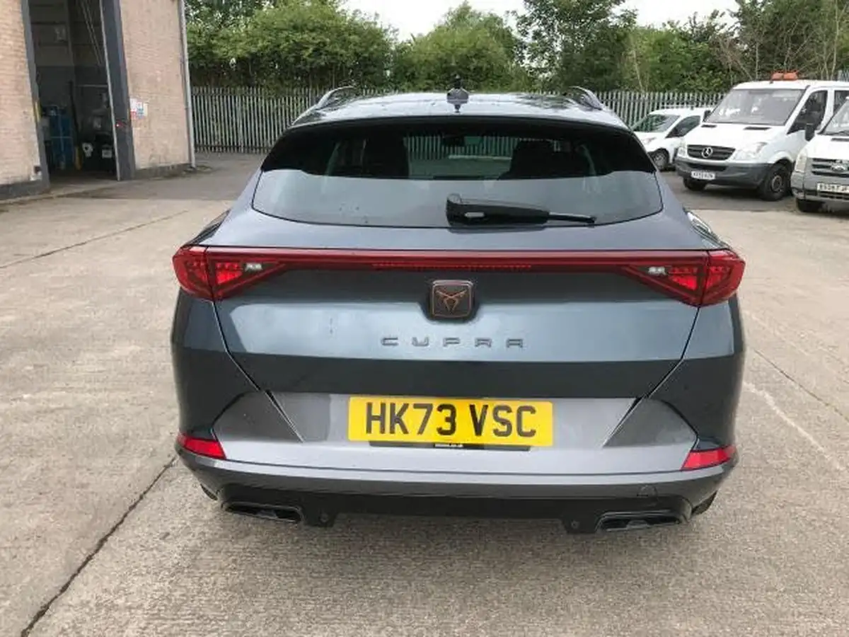 2023-cupra-formentor-20-tsi-v1-big-23