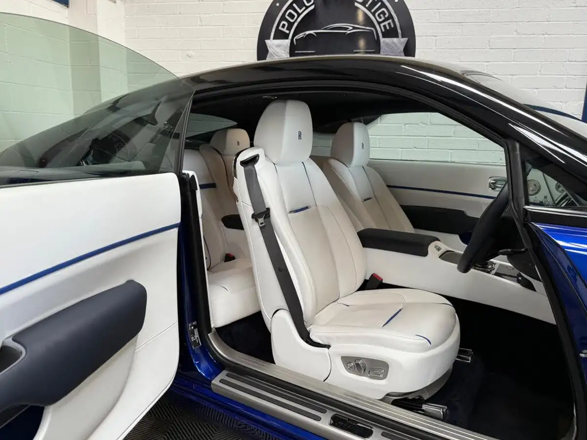 2023-rolls-royce-wraith-66-black-badge-big-2
