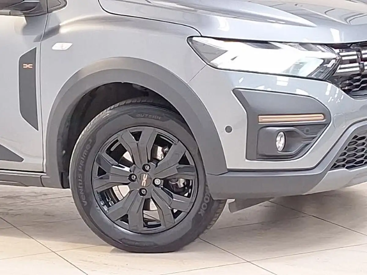 2024-dacia-jogger-16-tce-extreme-big-8