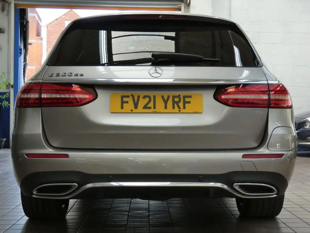 2021-mercedes-benz-e-class-20d-e300de-amg-line-eq-power-estate-5d-big-14