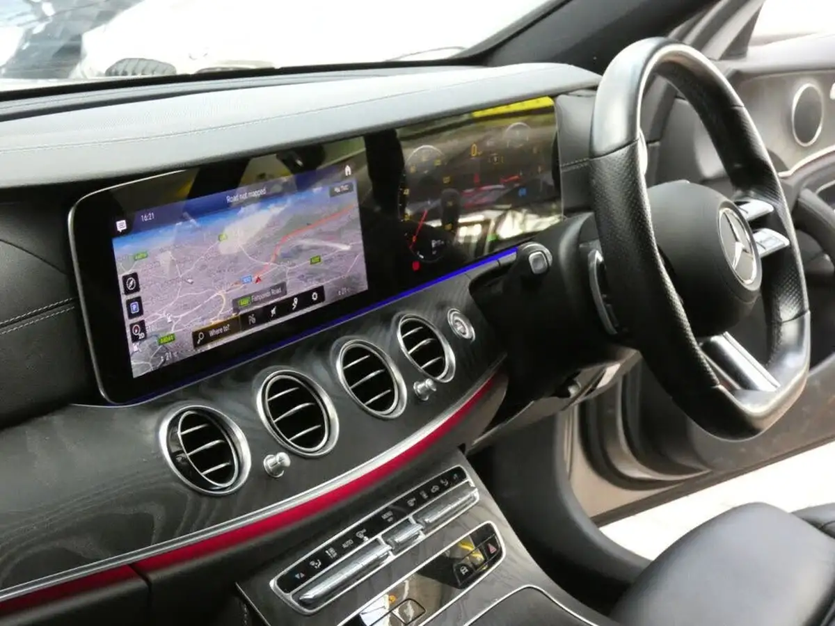 2021-mercedes-benz-e-class-20d-e300de-amg-line-eq-power-estate-5d-big-38