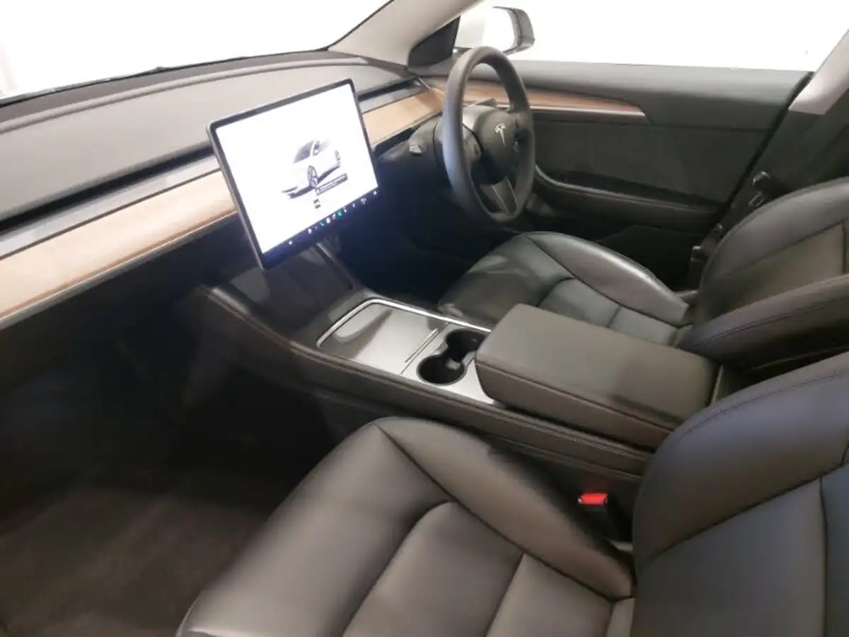 2023-tesla-model-3-e-long-range-346bhp-big-4