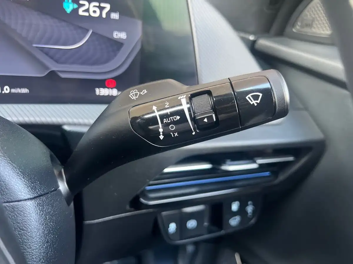 2022-kia-ev6-e-gt-line-s-320bhp-awd-heat-pump-big-25