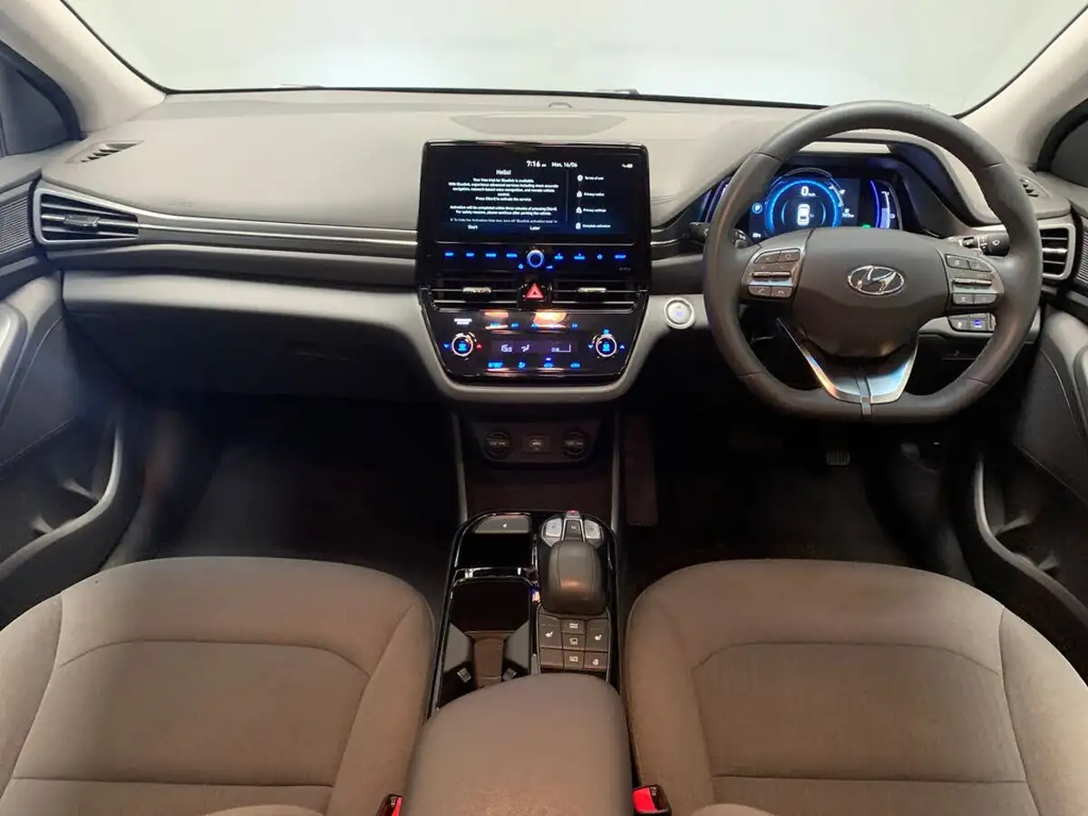 2021-hyundai-ioniq-e-premium-electric-100kw-big-2