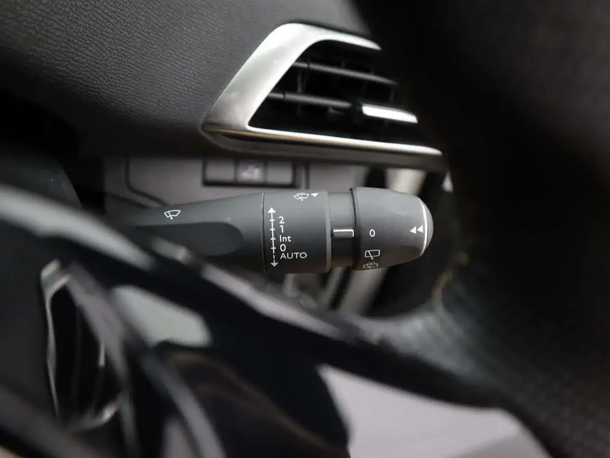 2020-peugeot-3008-suv-15-bluehdi-gt-line-premium-big-30