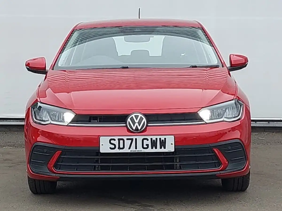 2021-volkswagen-polo-10-tsi-life-big-18